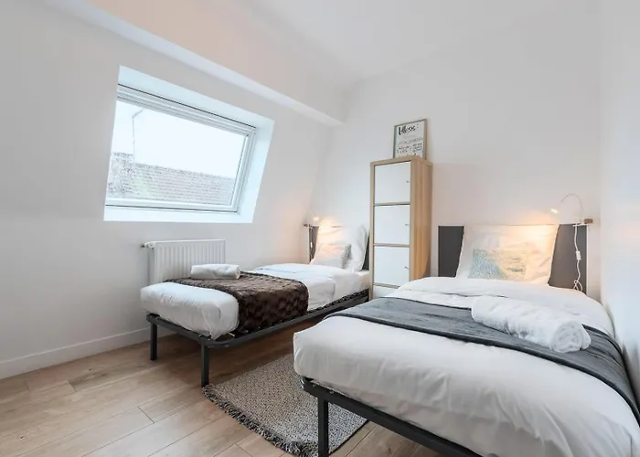 Renovated House With Terrace 3 Bedrooms Wasquehal