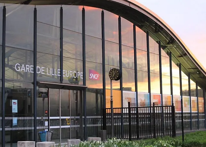 Renovated House With Terrace 3 Bedrooms Maison d'hôtes 3*